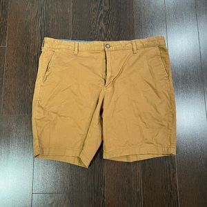 Men’s shorts. 38 waist